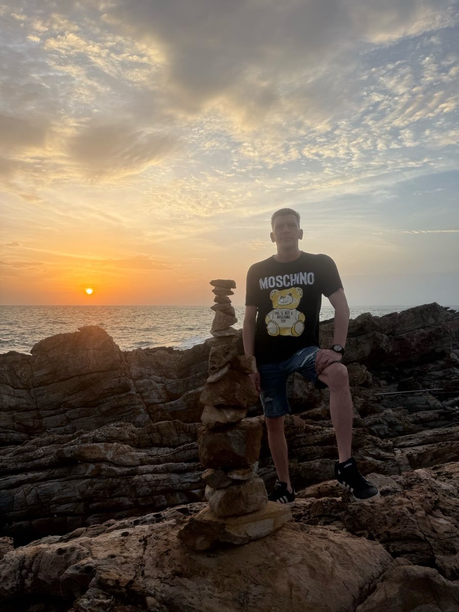 Guest by the cairn